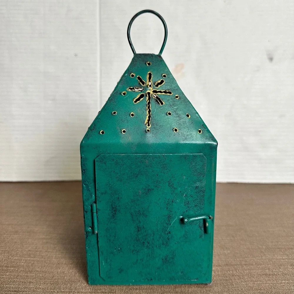 N/A teal metal